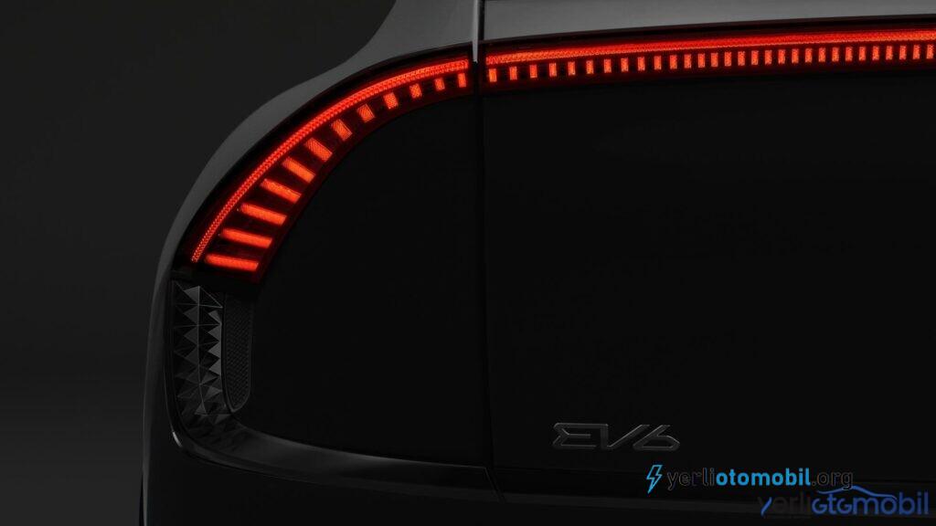 Kia EV6 elektrikli araba görüntüsü paylaşıldı! İlginç detay kaşımıza çıktı. Kia EV6 elektrikli otomobili bildiğimiz Crossover modellerine