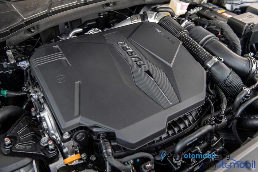 Hyundai-Santa-Cruz-Keskin-Stil-ve-Saglam-Performansla-Ortaya-Cikti5.jpg